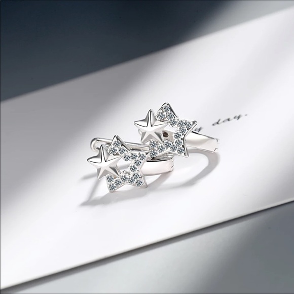 🌟 Sterling Silver Stars ✨ Earrings - Picture 1 of 4